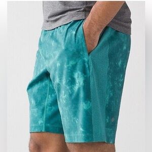 Lululemon Men’s Athletic shorts